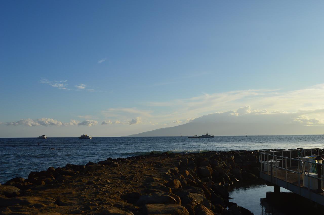The Lahaina Beach House Hostel Bagian luar foto
